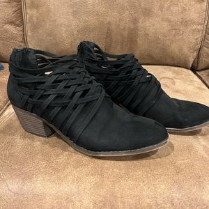 Fergalicious black boots size 10